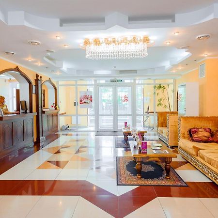 Premier Hotel Shafran Sumy Bagian luar foto