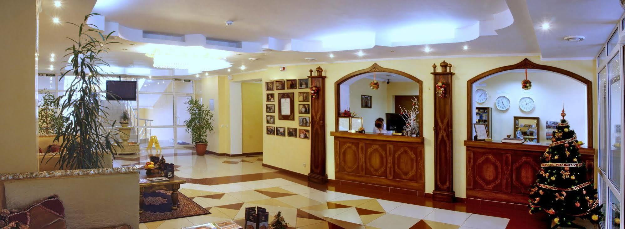 Premier Hotel Shafran Sumy Bagian luar foto